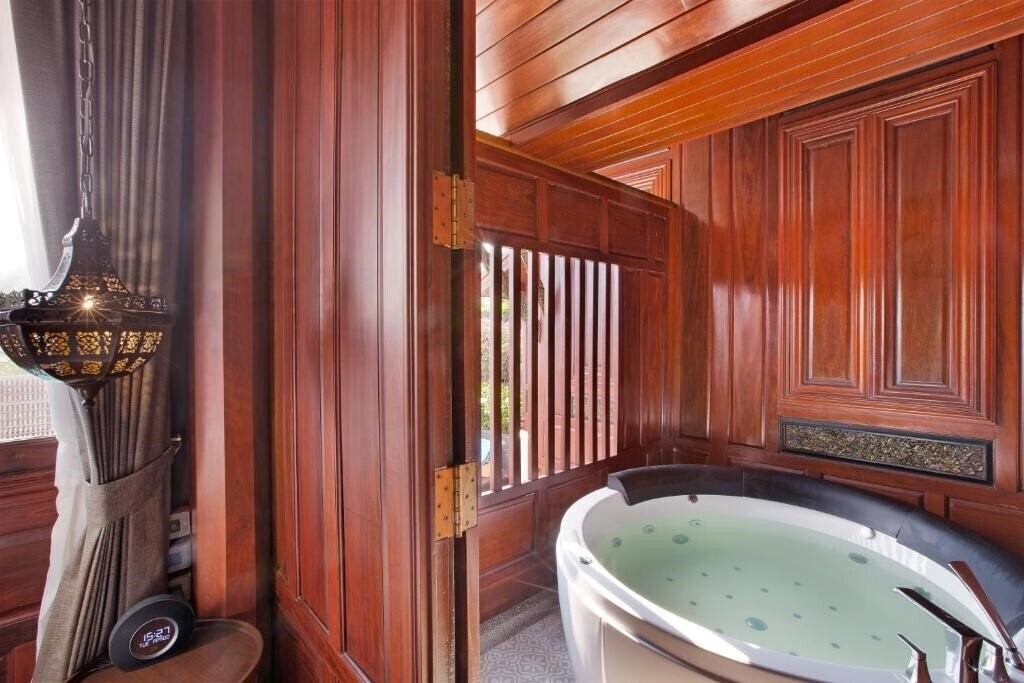 Фото Aksorn Rayong 5*