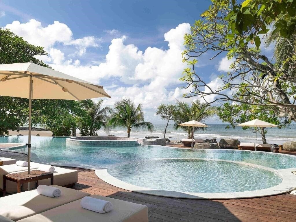 Готель Mercure Rayong Lomtalay Villa And Resort 4*