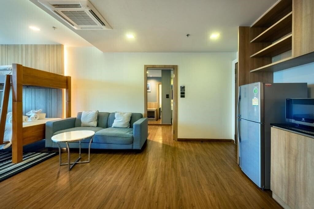 Картинка Plaai Prime Hotel Rayong 4*