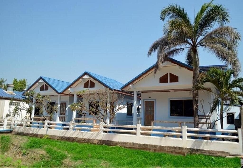 Готель Pama Resort 2*