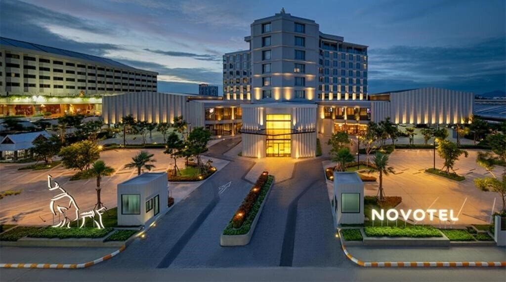 Готель Novotel Rayong Star Convention Centre 4*