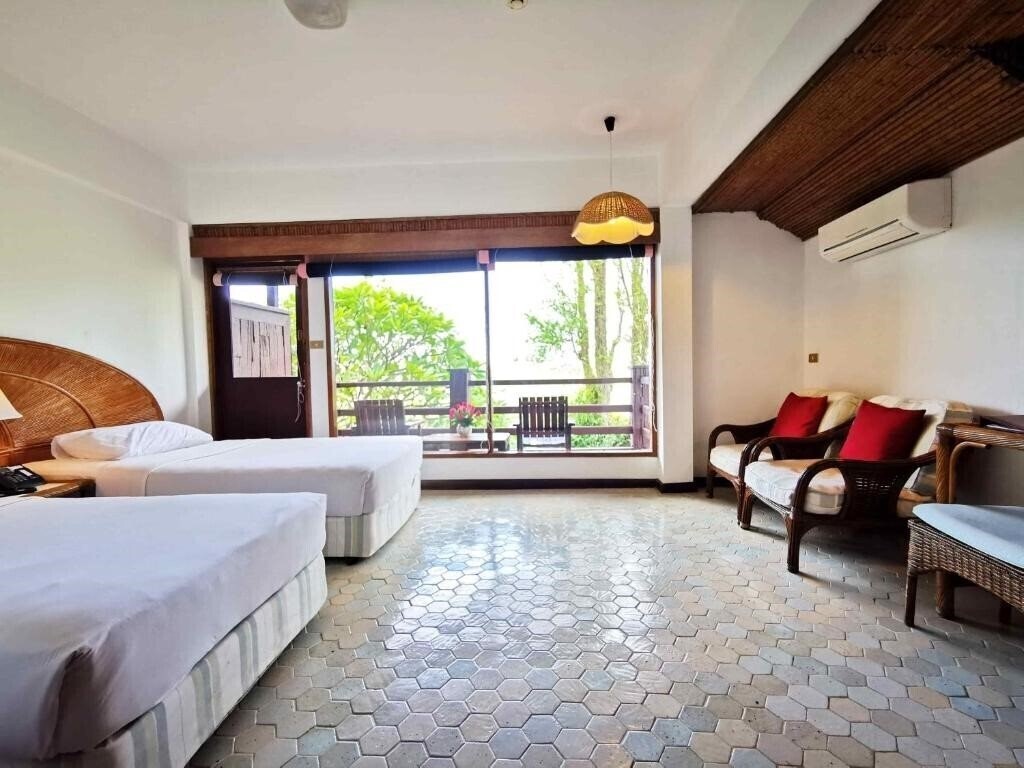 Фото Rayong Resort 4*