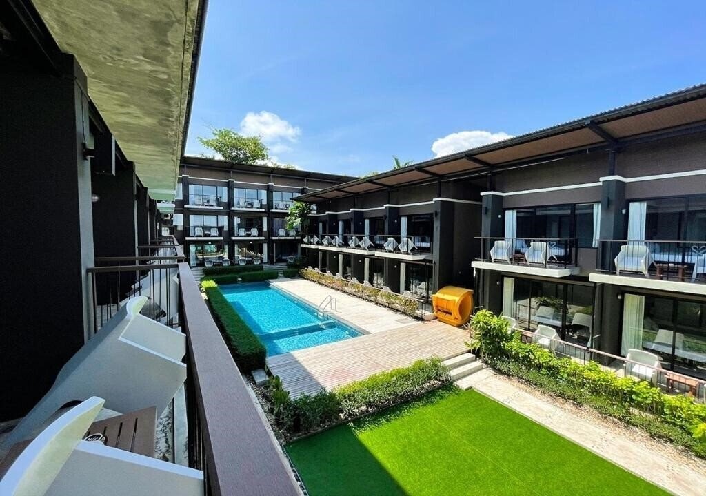 Фотография La Lune Beach Resort 3*