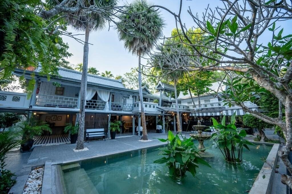 Готель Zantiis Ndol Villas 4*