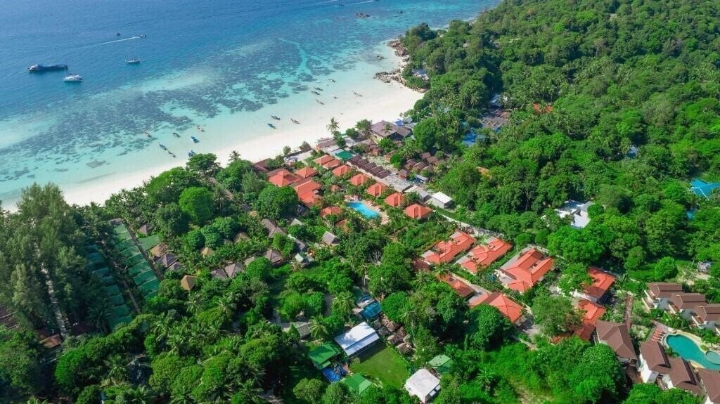 Отель Sita Beach Resort 4*