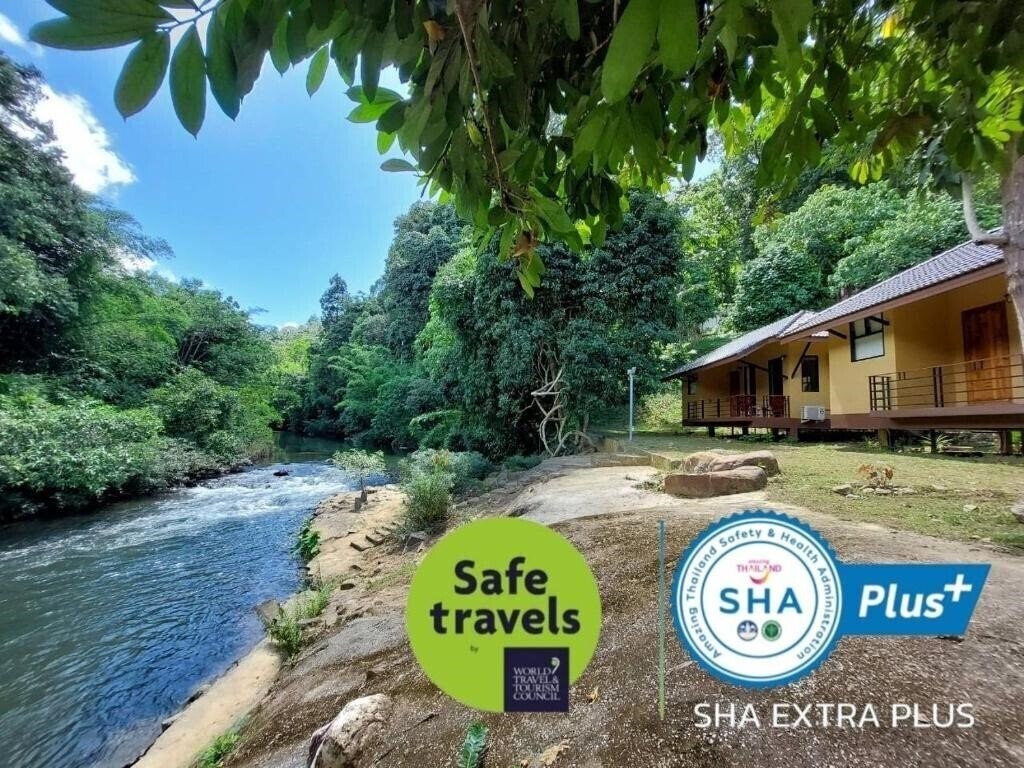 Готель Khaosok Rainforest Resort 3*