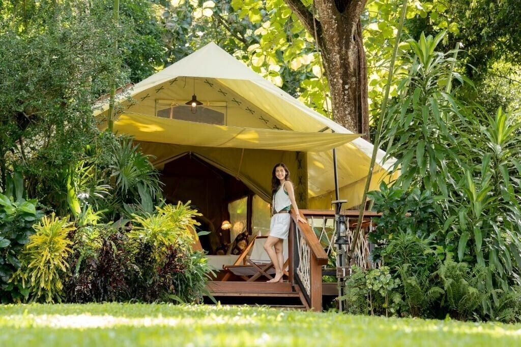 Отель Hintok River Camp Hellfire Pass 3*