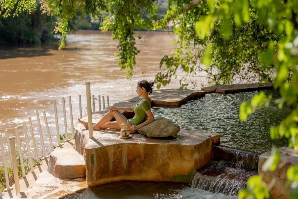 Изображение Hintok River Camp Hellfire Pass 3*