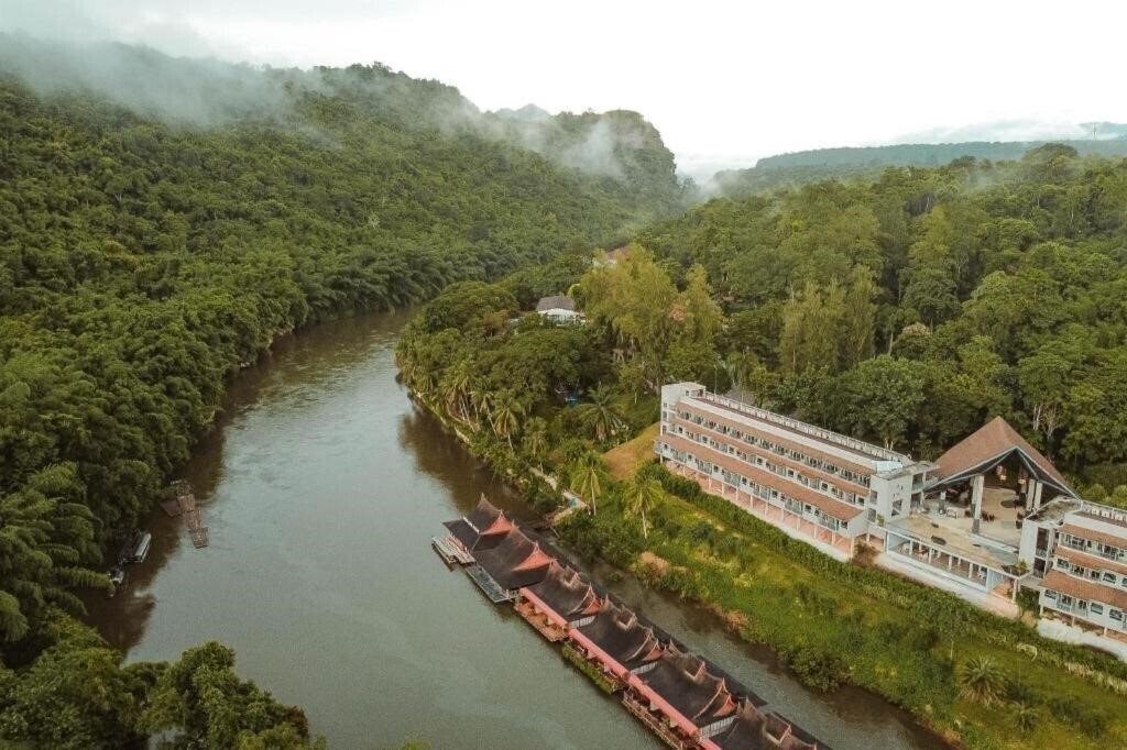 Отель River Kwai Village Hotel 4*