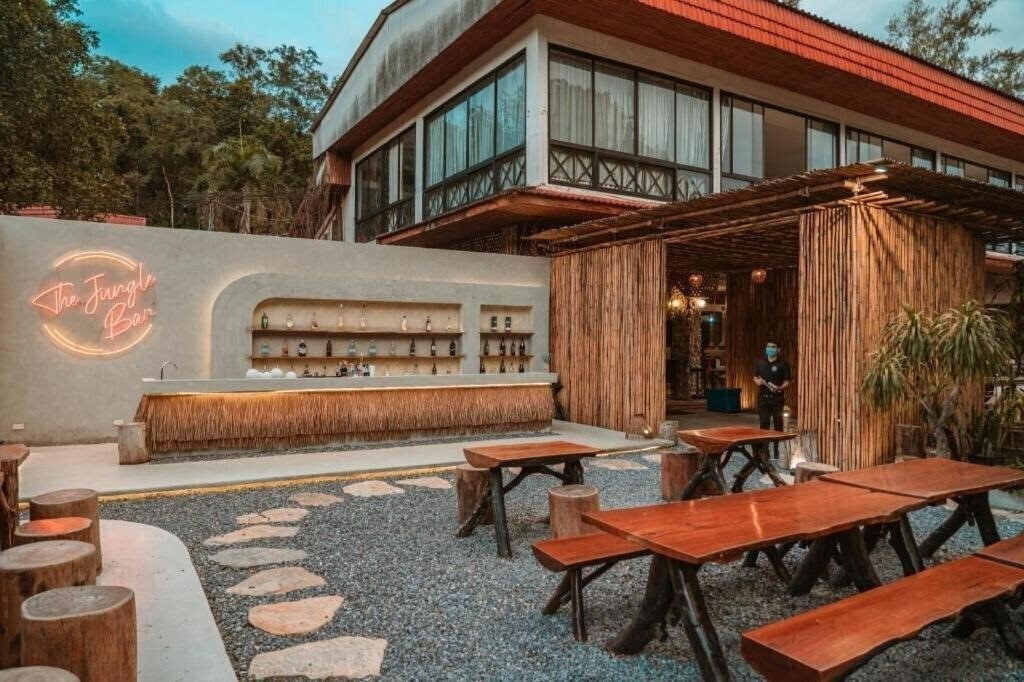 Фотография River Kwai Village Hotel 4*