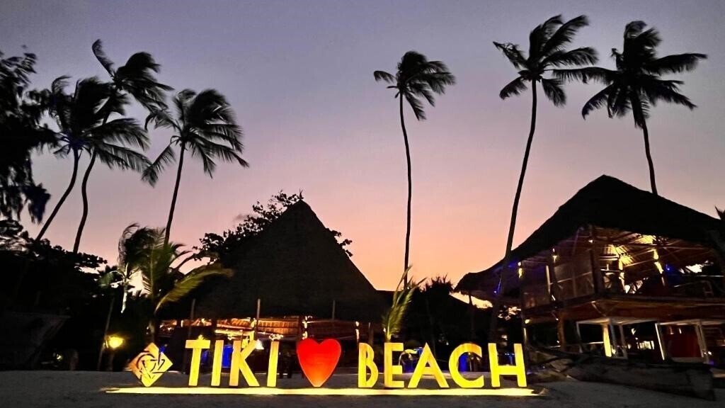 Картинка Tiki Beach Club & Resort 4*