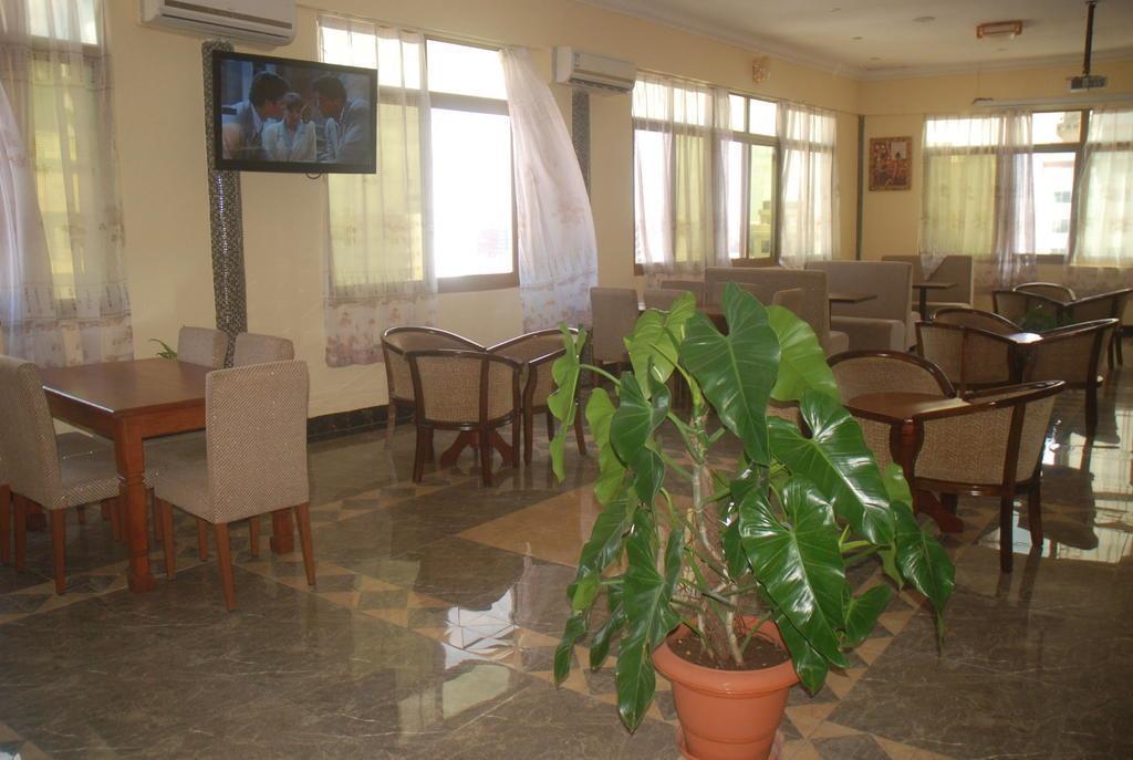 Фотографія Tiffany Diamond Hotel 3*