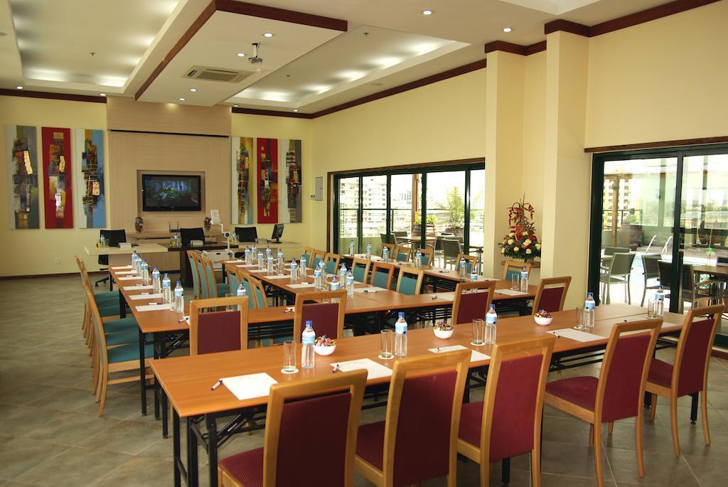 Зображення Harbour View Suites Hotel 4*