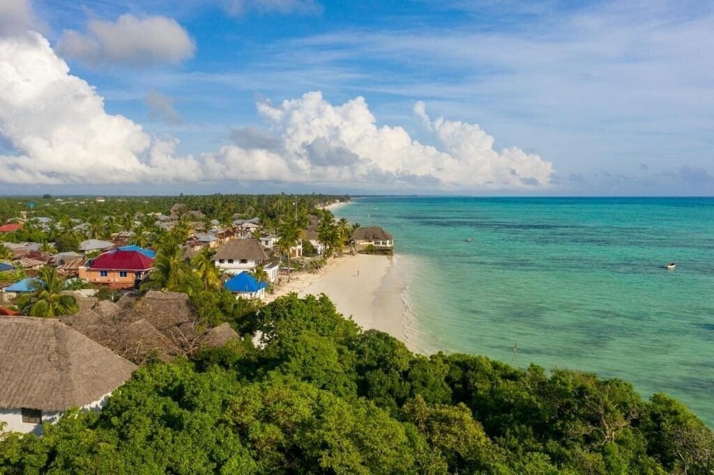 Изображение Salt & Coral Hotel and Restaurant 4*