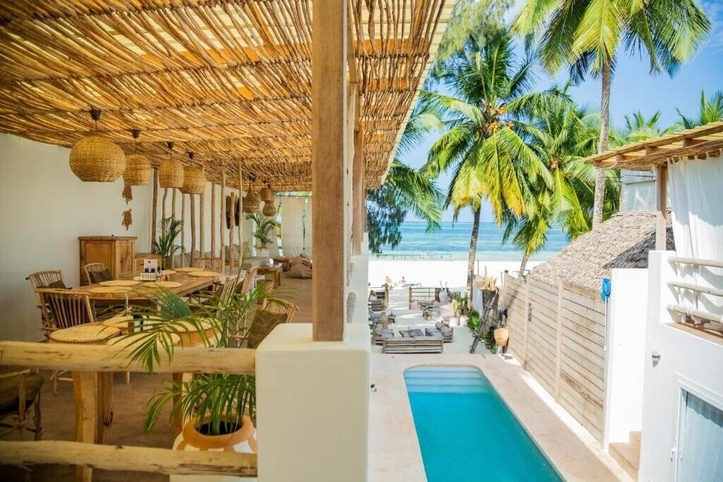 Готель Boho Boutique Hotel (Adults Only) 4*