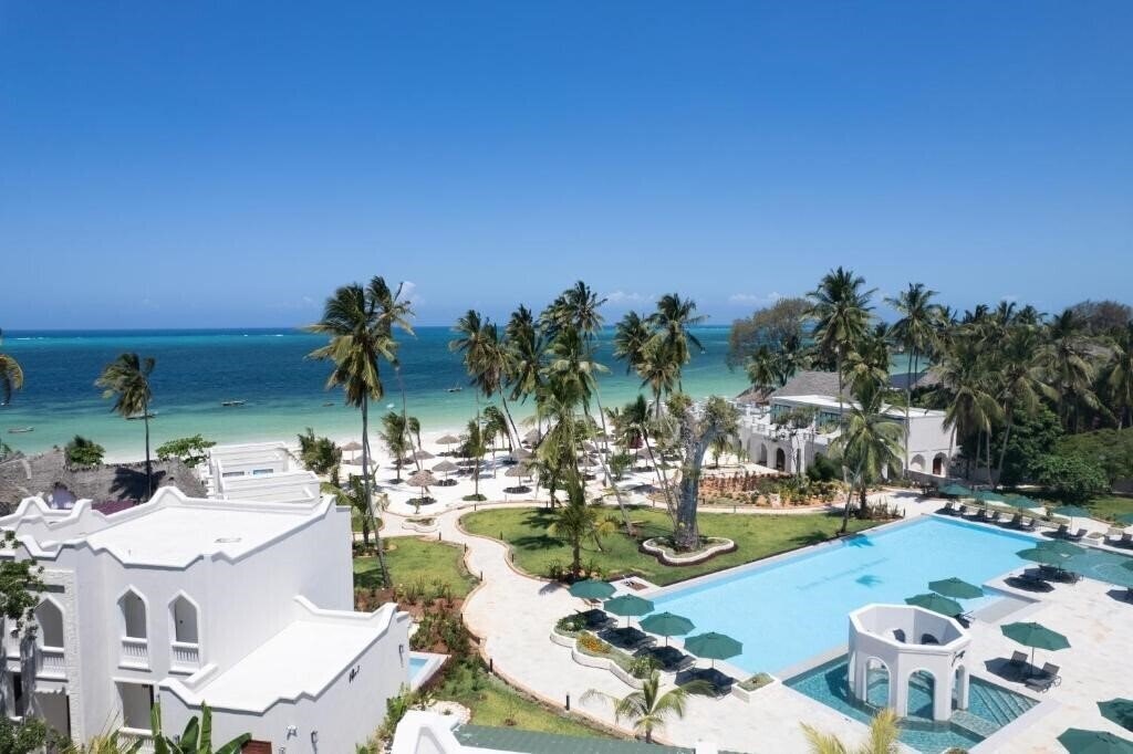 Отель Tembo Kiwengwa Resort 5*
