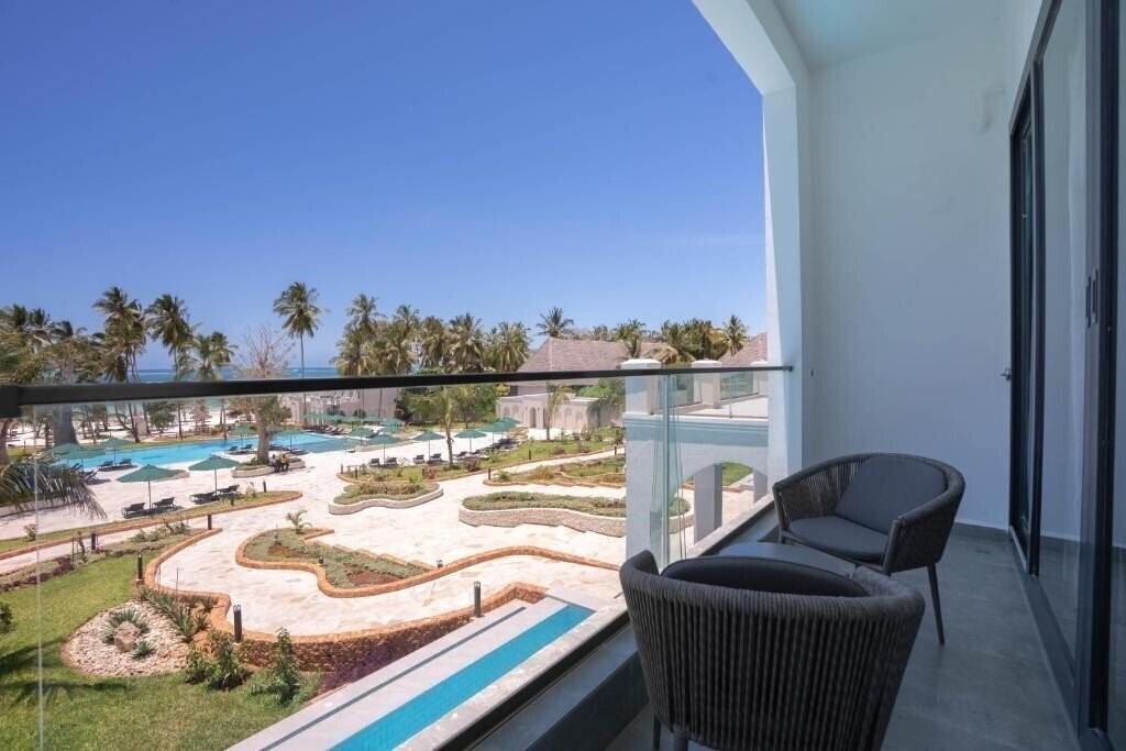 Изображение Tembo Kiwengwa Resort 5*