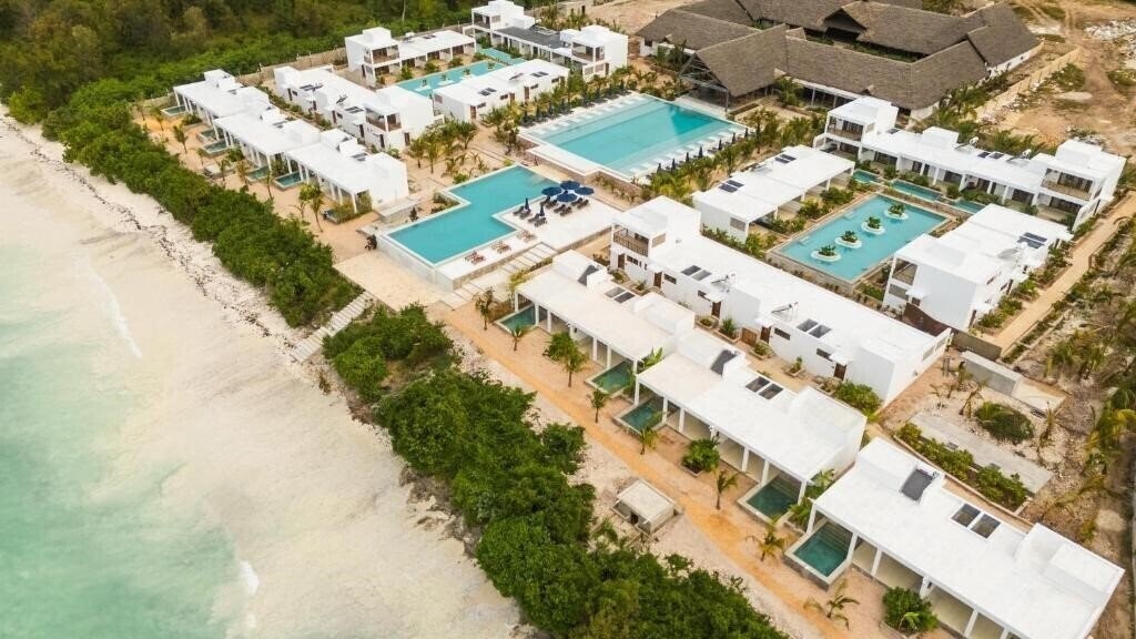 Отель Legendary Zanzibar Beach Resort 4*
