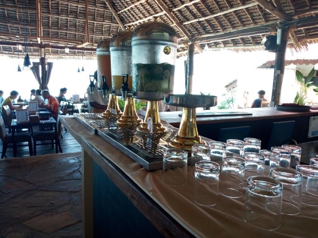 Фото Amaan Beach Bungalows 3*