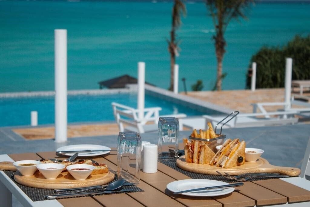 Фотография Oasis Blu Beach Resort 4*