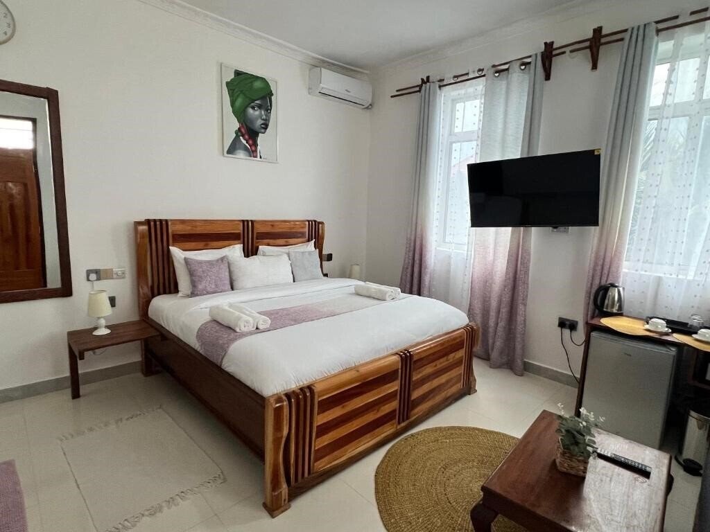 Фото Nungwi Beach Front 3*