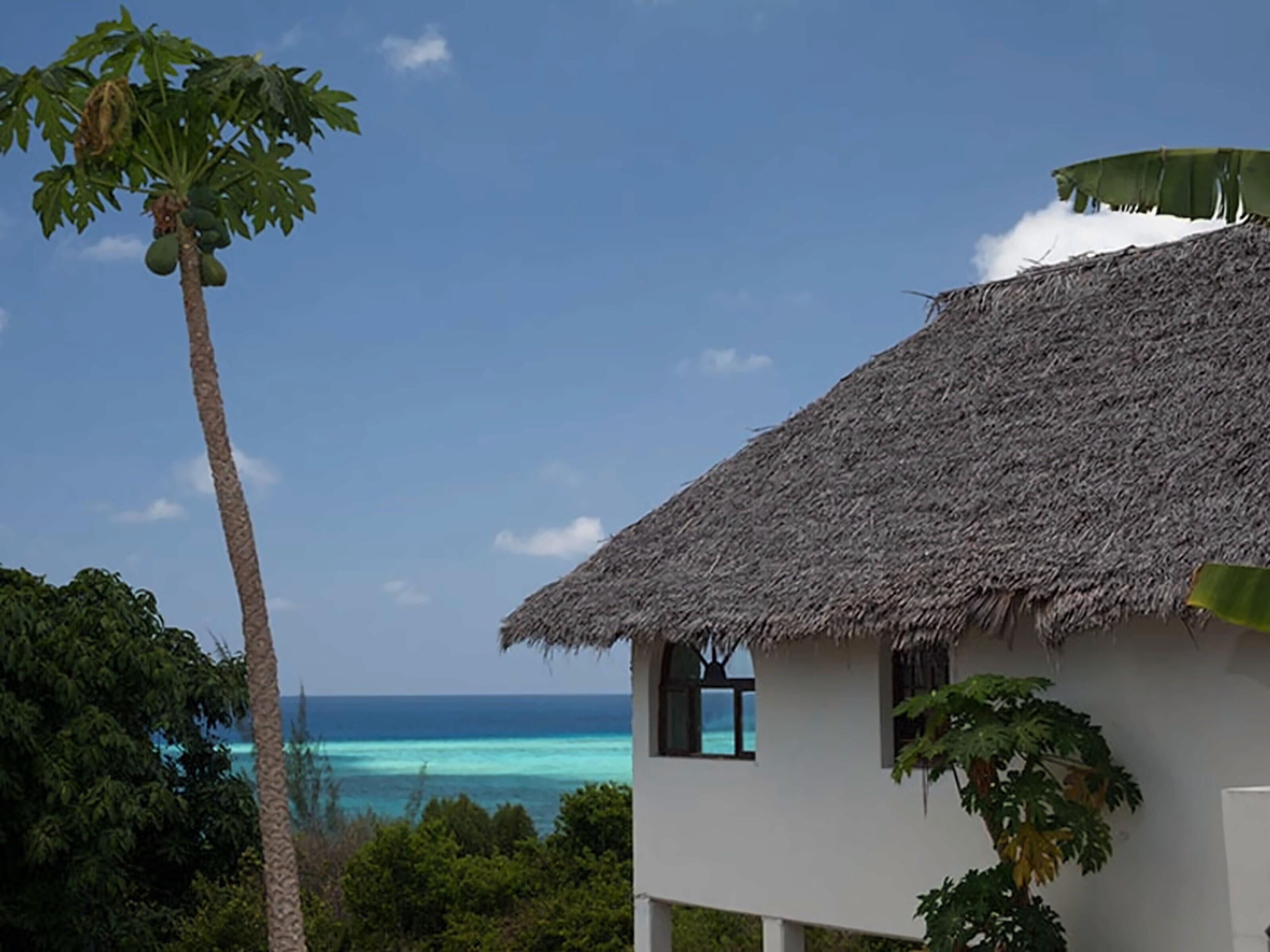 Готель The Manta Resort 4*
