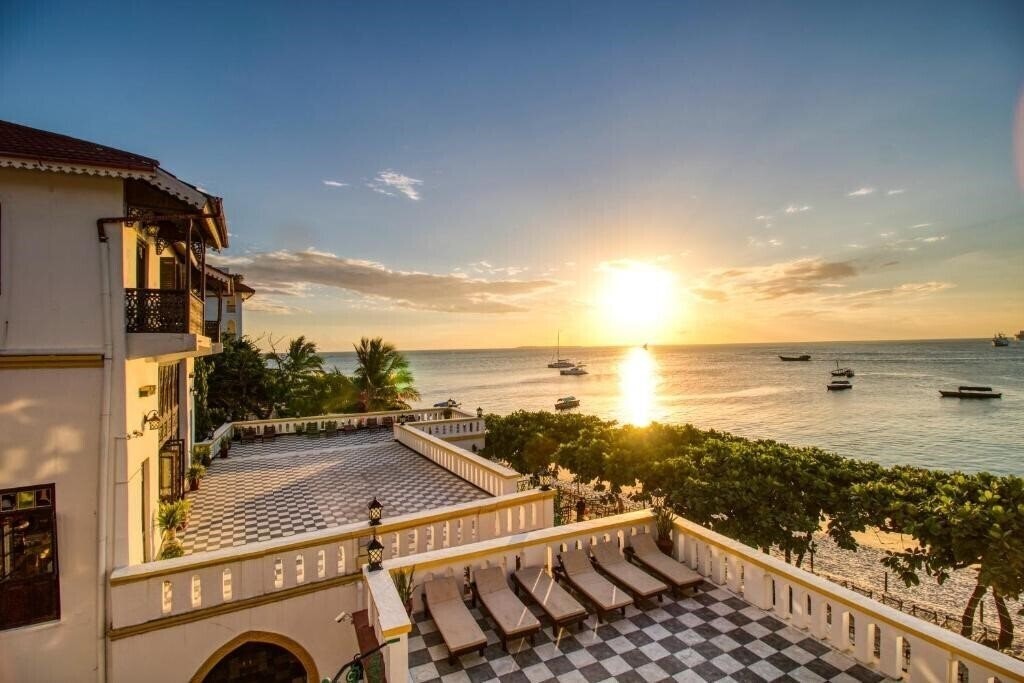 Картинка Tembo House 4*