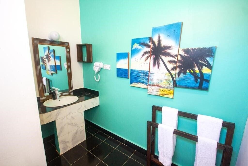 Фотография Reef And Beach 3*