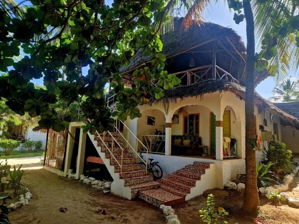 Отель Fontaine Garden Village 2*