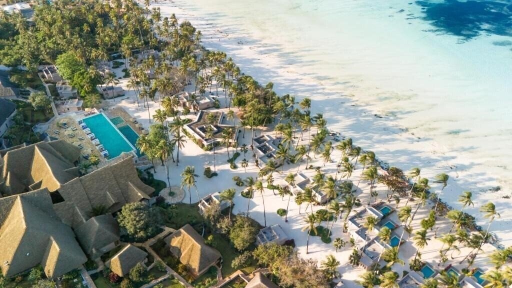 Готель Diamonds Mapenzi Beach Zanibar 4*