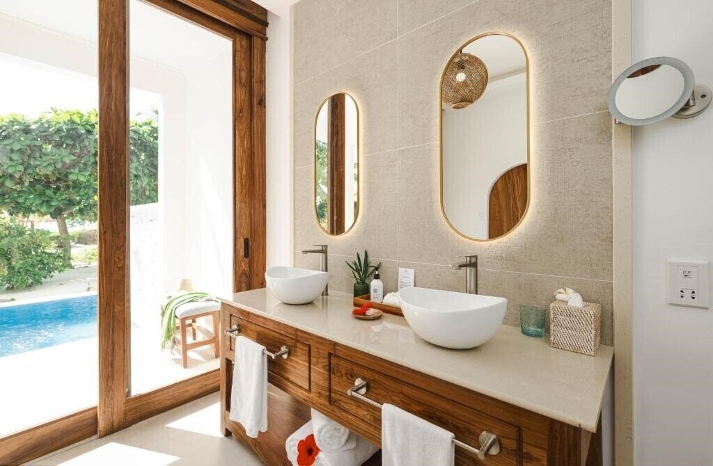 Фотография Kisiwa House 5*