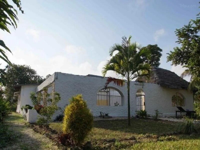 Готель Botanic Country House 3*