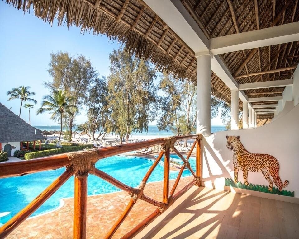 Фото Kiwengwa Beach Resort 5*