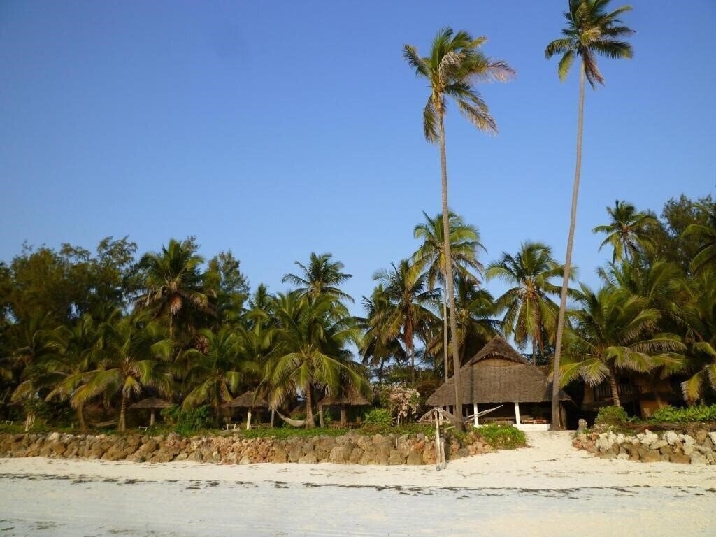 Готель Paradise Beach Bungalows Paje 3*