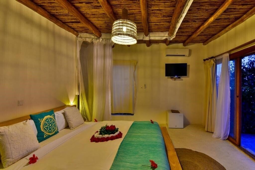 Фотография Zanbluu Beach Hotel 4*