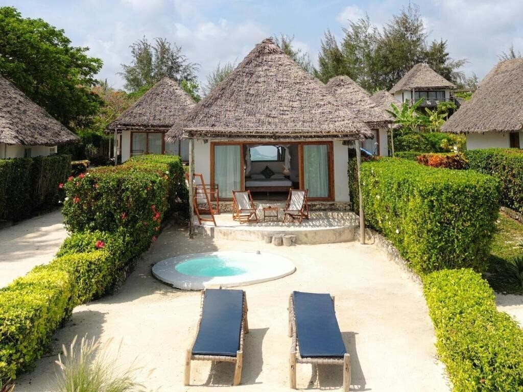 Зображення Zanbluu Beach Hotel 4*