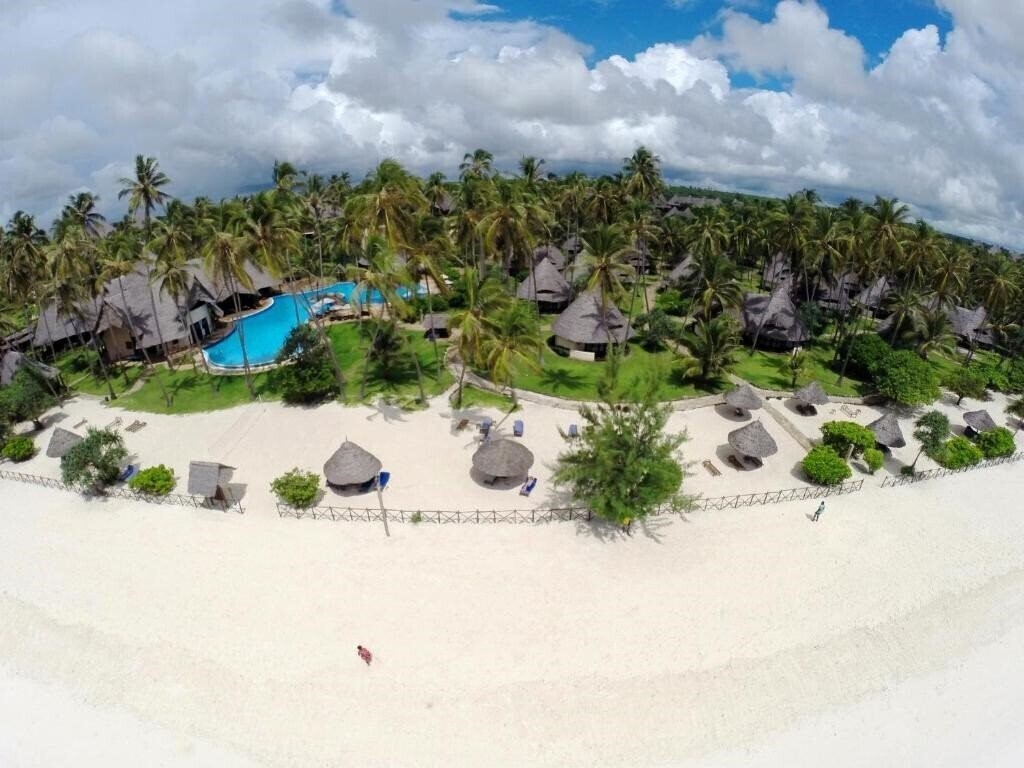 Готель Ocean Paradise Resort 4*