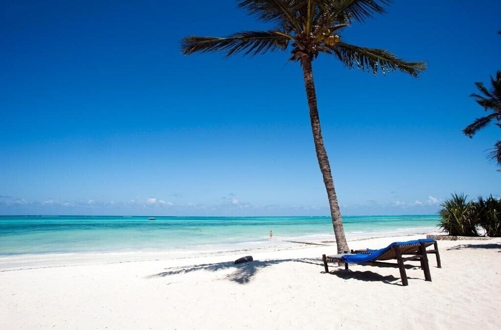 Картинка Karafuu Beach Resort & Spa 5*