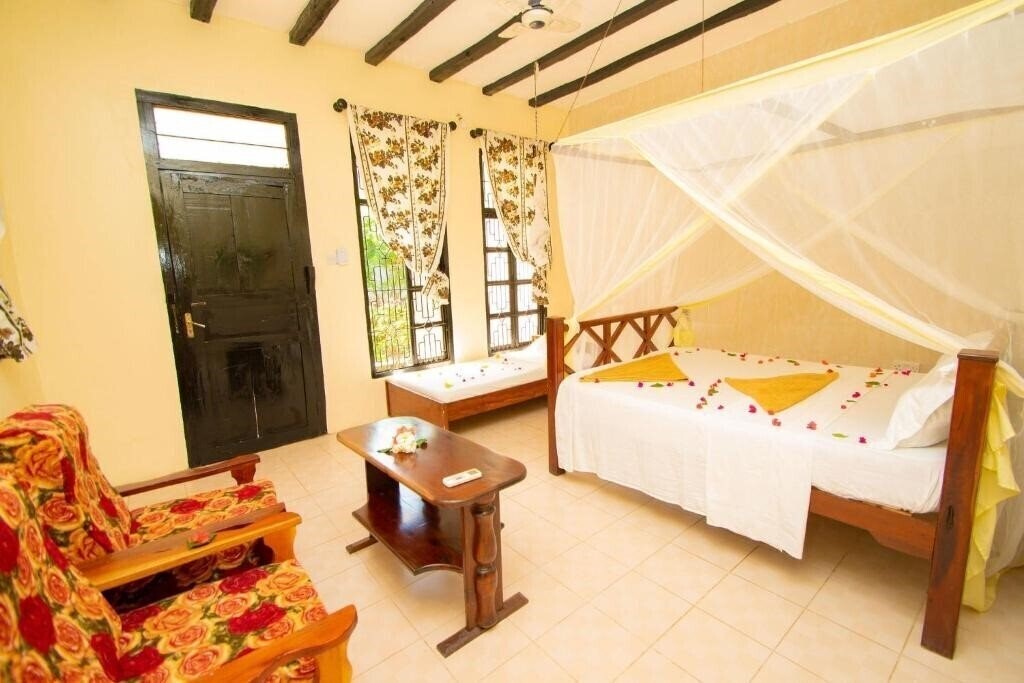 Фото Kigwedeni Villas 3*