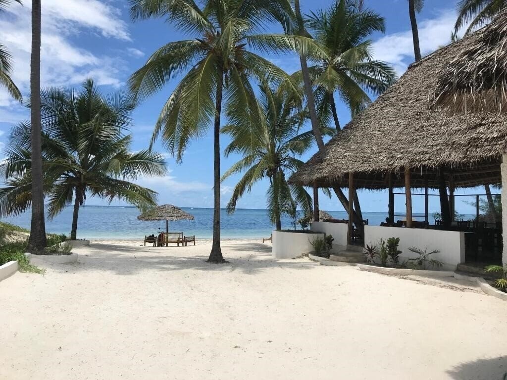 Отель Bahati Villa 3*