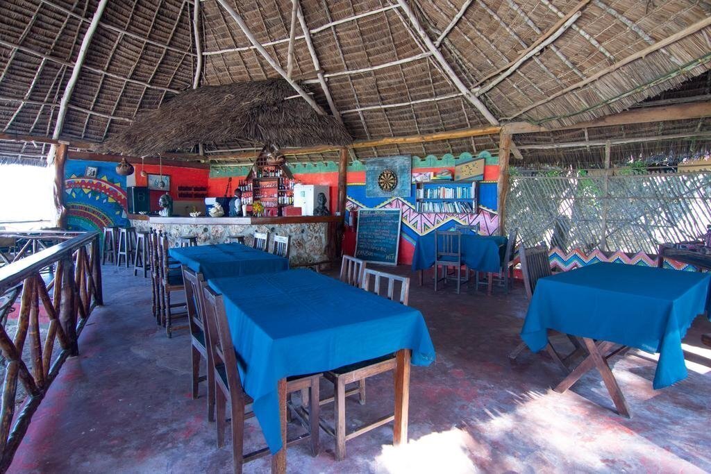 Изображение Pakachi Beach Resort & Hotel 2*