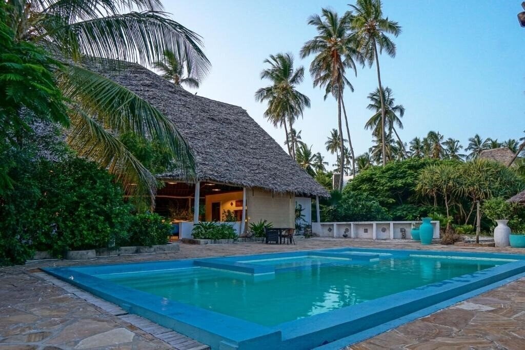 Фото Jafferji Beach Retreat 3*