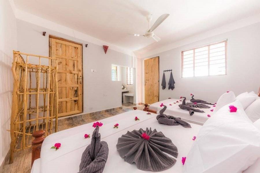 Фотографія La Fontana Bungalows 3*