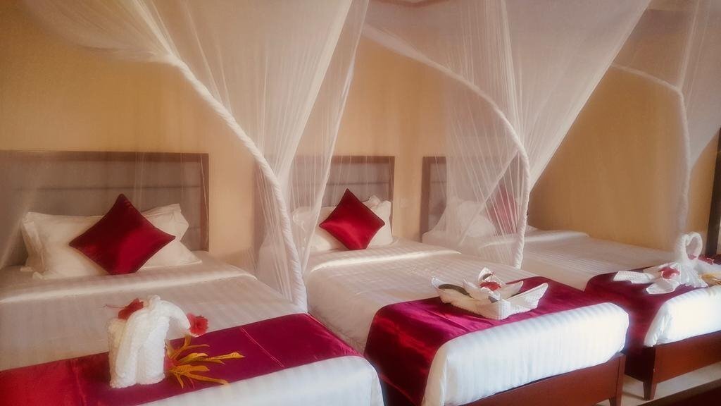 Фото Mandhari Villa Beach Hotel 4*