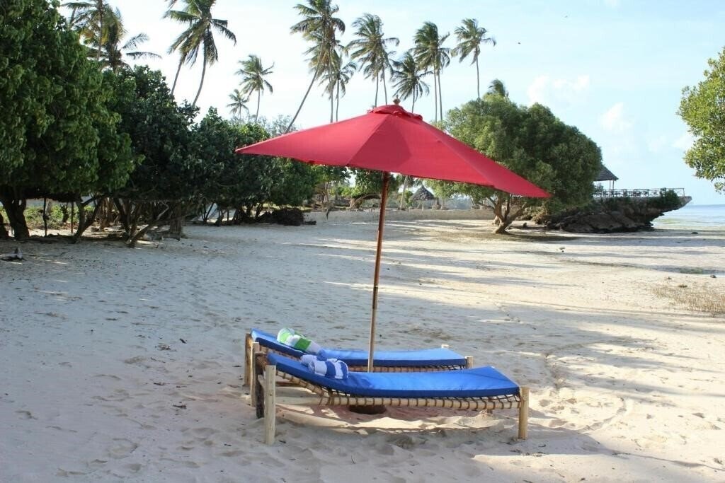 Фотография Coconut Tree Village Beach Resort 3*