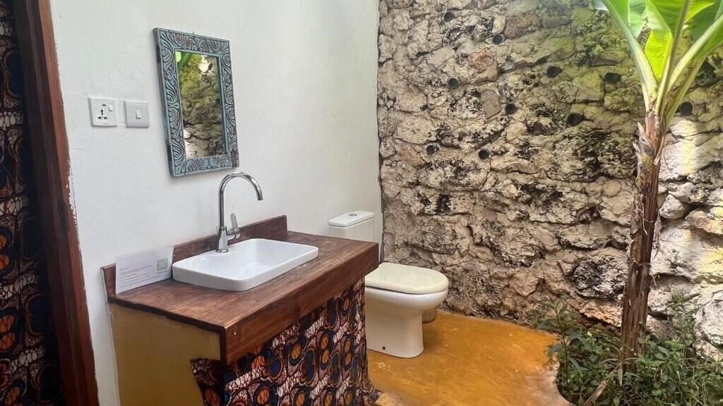 Картинка Kibanda Lodge Hotel 3*