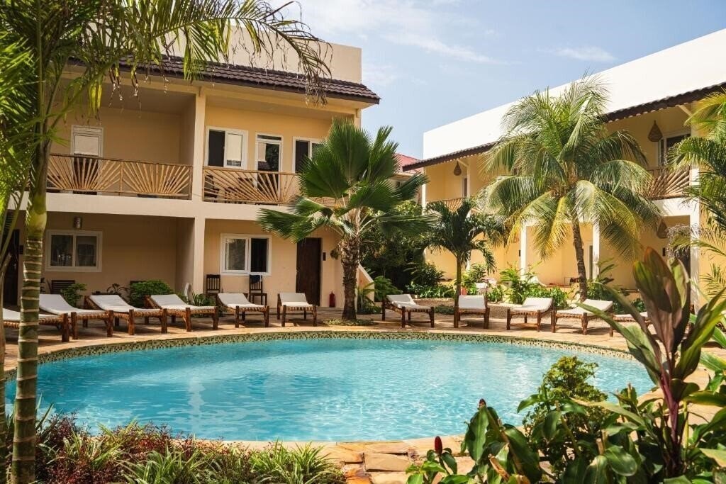 Фотографія Kibanda Lodge Hotel 3*