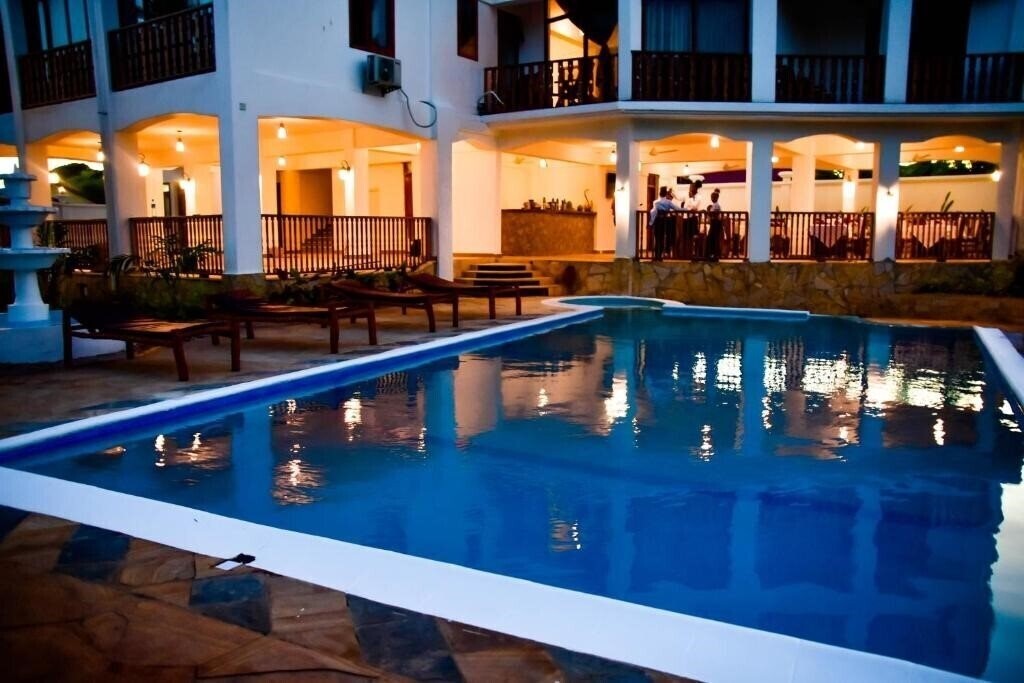 Фотографія ZanOceanique 3*