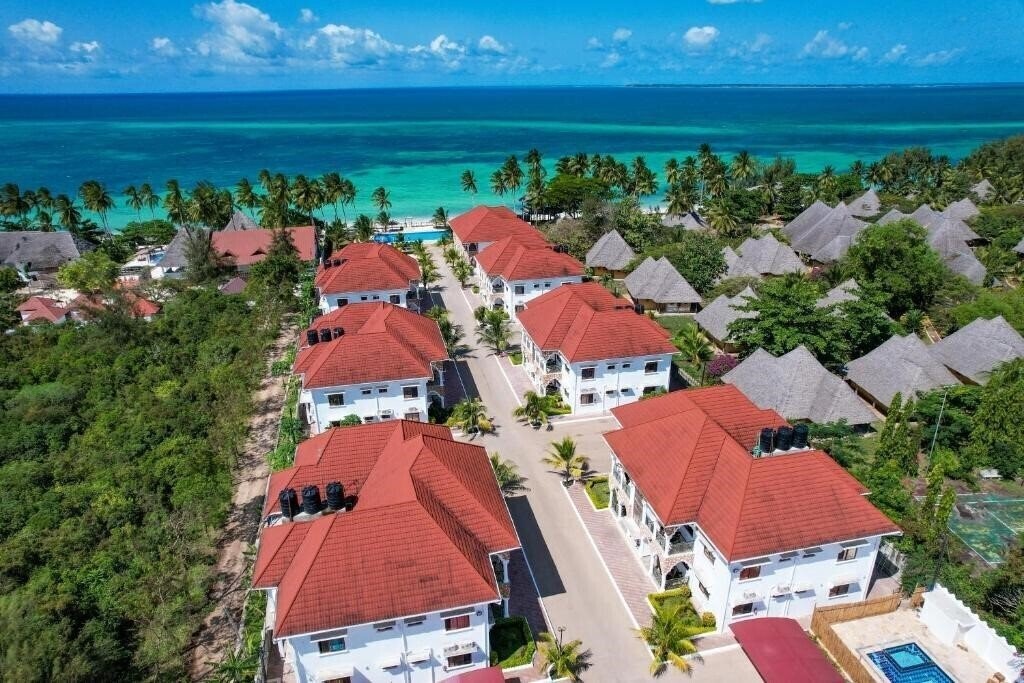 Изображение Sunny Palms Beach Bungalows 4*