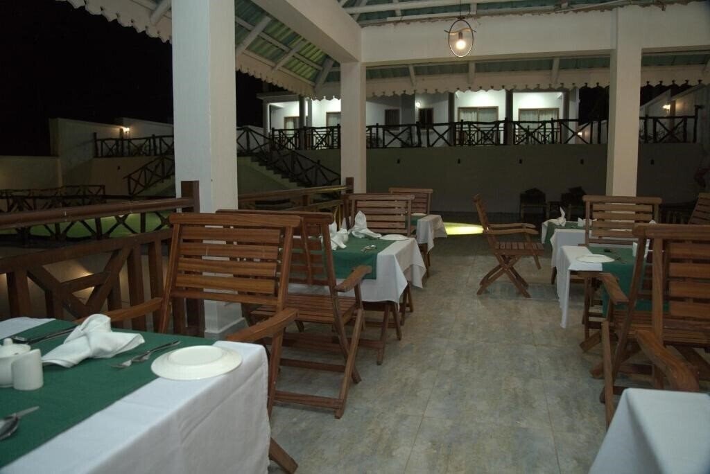Фотографія Alfa Boutique Hotel 3*